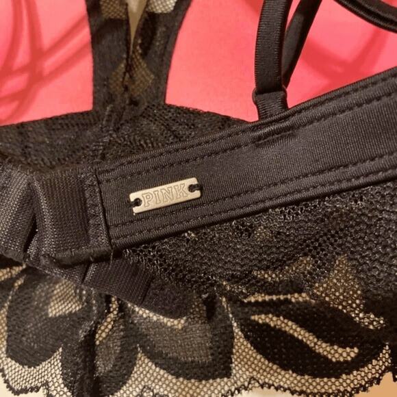 Victoria's Secret Sz Large Bra Black Lace Crossback Push Up Padded Wireless - Picture 7 of 9